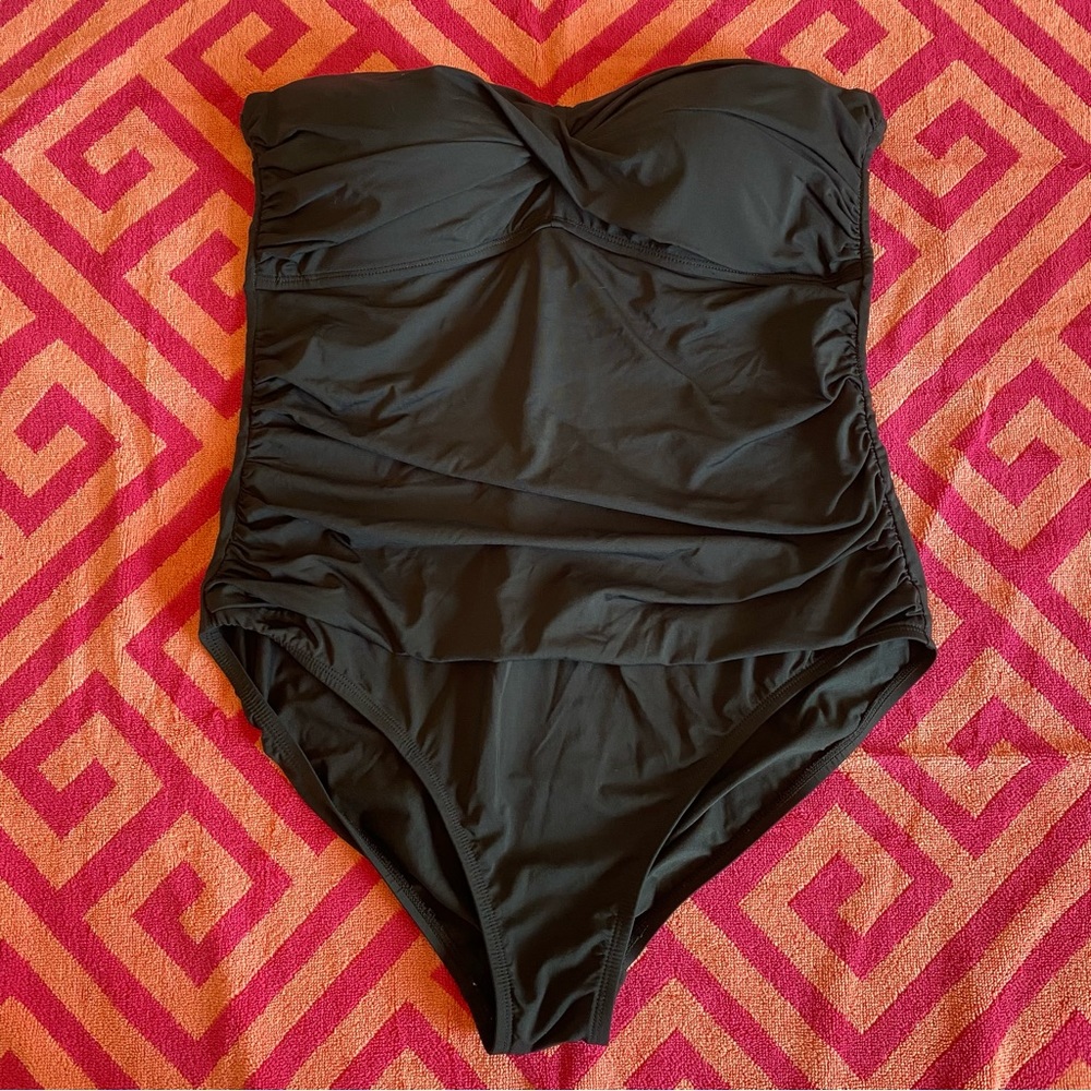 BOGO* Hilor Black Strapless Swim Plus